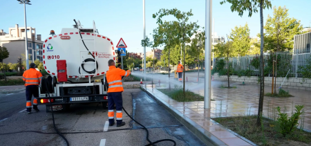 Imagen El Ayuntamiento sienta las bases para poder afrontar con garantías uno de los principales problemas de la localidad: la limpieza viaria