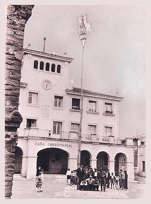 Imagen Junto al mayo