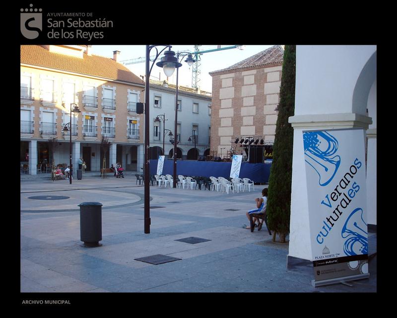 Imagen Plaza de la Constitución desde la fachada del ayuntamiento