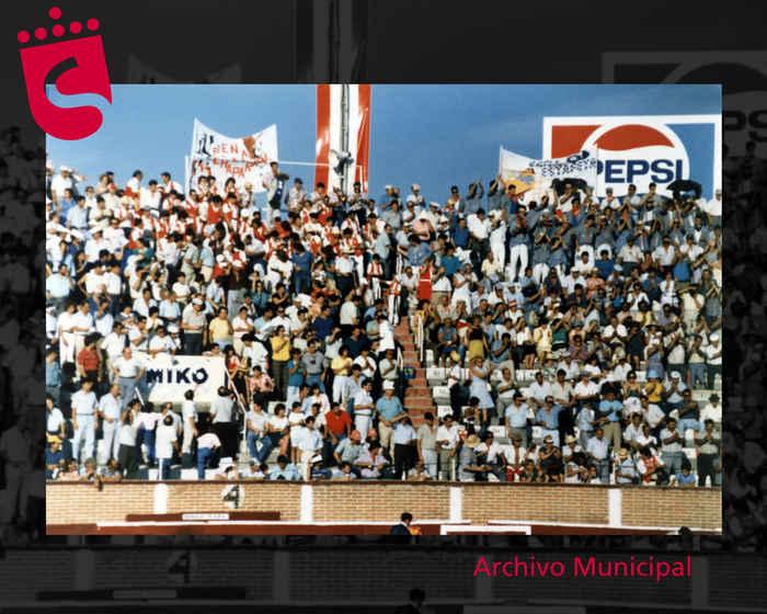 Imagen El colorido y la alegría de los peñistas