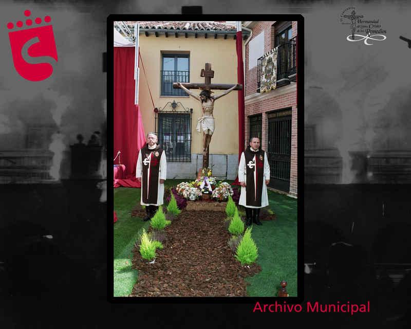 Imagen Imagen del Cristo frente a la casa Parroquial