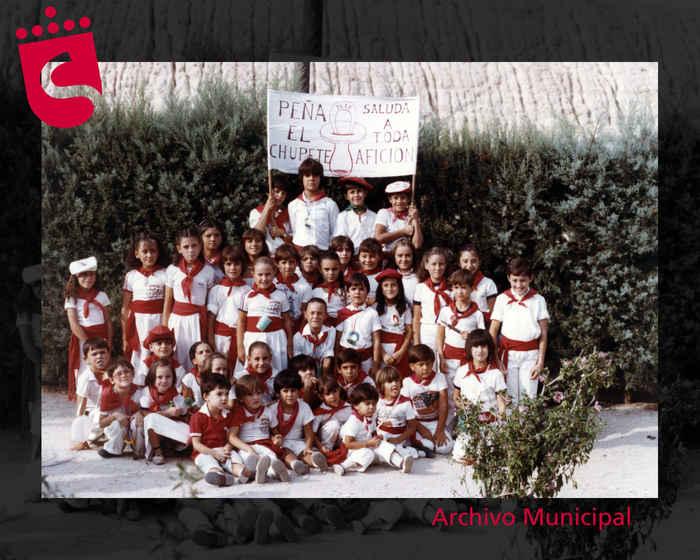 Imagen La Peña El Chupete. Foto de familia