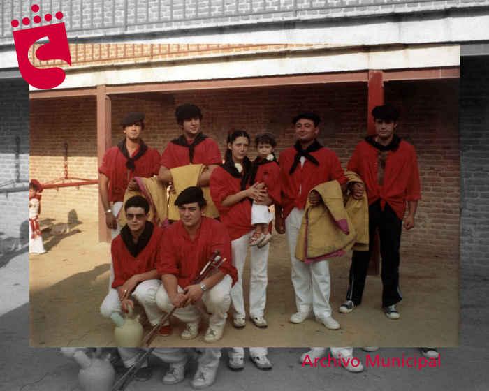 Imagen Cuadrilla Peña San Sebastián en becerrada popular