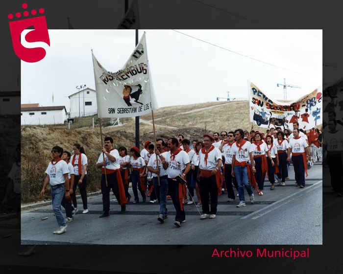 Imagen Pasacalles de peñas. Año 1988