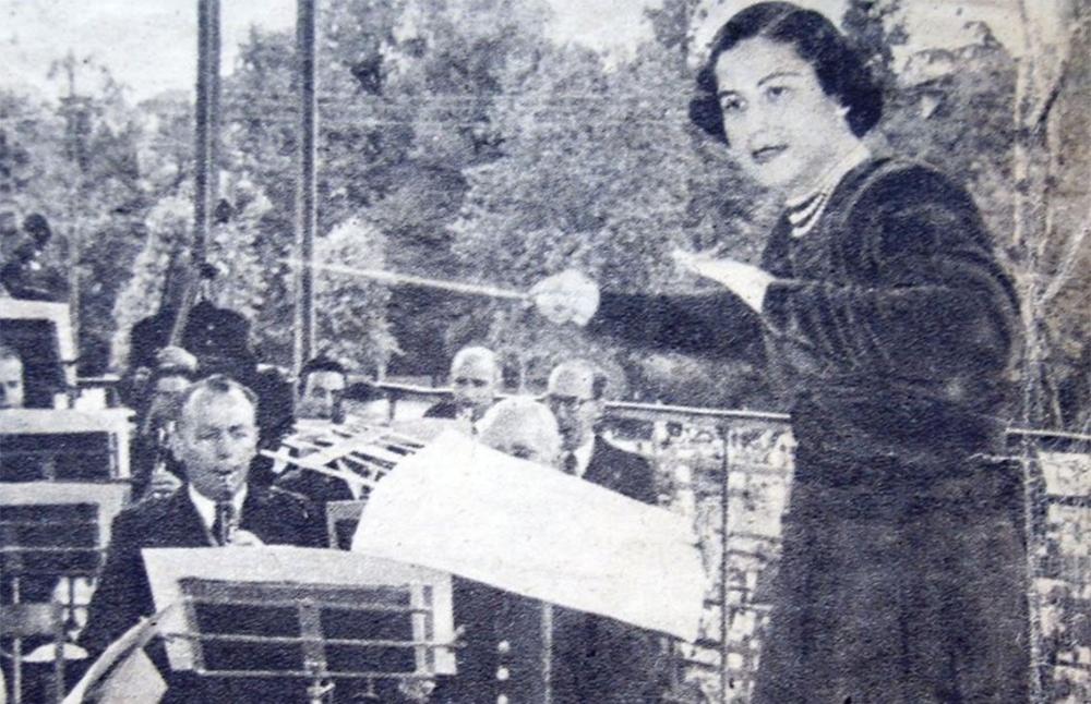 Imagen La Banda Municipal de música rinde homenaje a la primera mujer directora de orquesta en España, Elena Romero