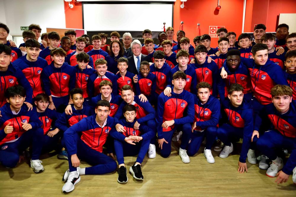 Imagen El Ayuntamiento y el Atlético de Madrid ratifican su compromiso para forjar grandes campeones en valores humanos y deportivos