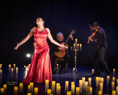 Teatro de cerca. Tango y flamenco a la luz de las velas