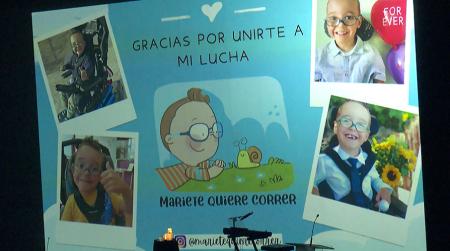 Imagen Fiesta, emoción y apoyo total al pequeño Mariete en la III Gala...