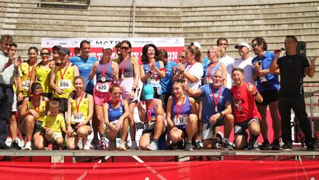 Imagen Éxito multitudinario, ambientazo y ganas de fiestas en la ‘Sanse Deporte Matrix Toro Run’