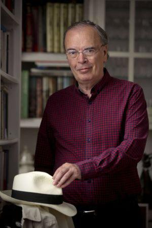 1.- Antonio Hernández Poeta