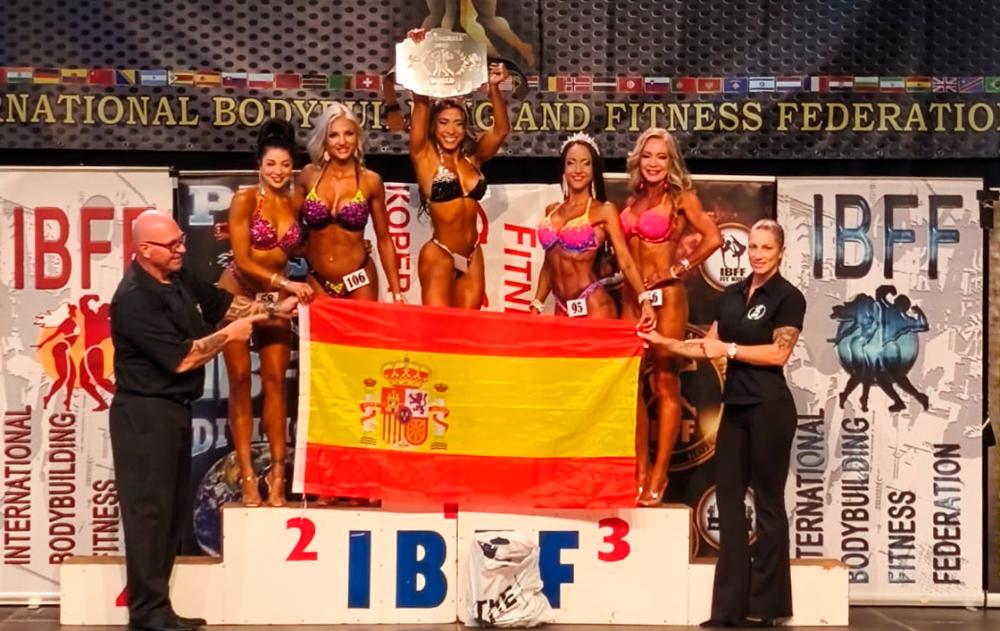 Imagen La deportista local Yamili Salazar arrasa en el mundial de Fisicoculturismo y Fitness representando a España