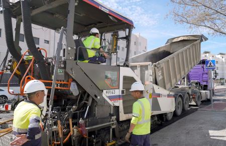 Imagen Nuestra ciudad inicia la Operación Asfalto 2025, con una inversión de...