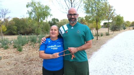 Imagen Con Encarni Meléndez (y su guía): la carismática corredora ciega busca más guías para correr