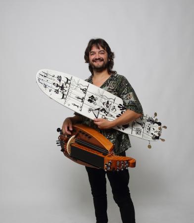 8. 22 mayo Cuerdas y teclas (1)